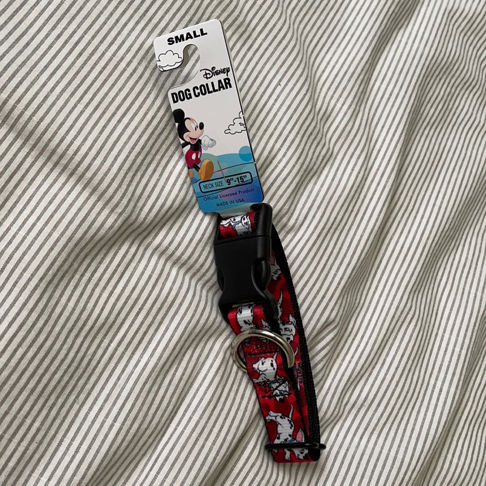 Disney 101 Dalmatians dog collar